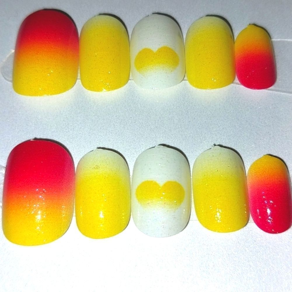 Kids custom 10pc  press on nails for girls and teens